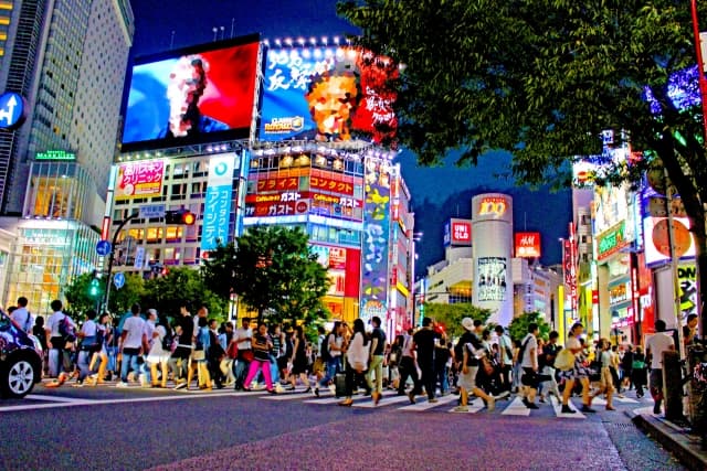 ナイトタイムエコノミーは日本で成功するか？～人材における課題から～