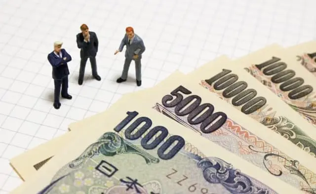 年収増だけがヘッドハンティングではない?オファー時の年収相場