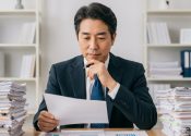 企業の財務管理を行うCFO