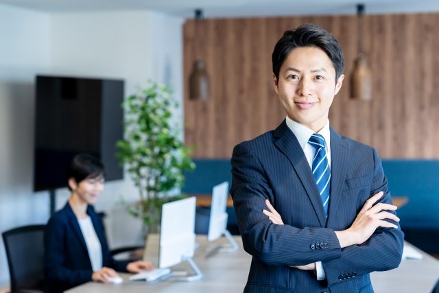 全社戦略立案とグループ連携推進を兼務する経営企画