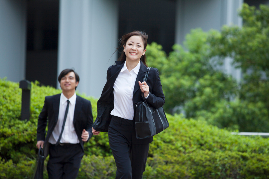 プロパー社員とは？企業によって異なる4つの意味を解説！中途社員・出向社員との共存の秘訣も紹介